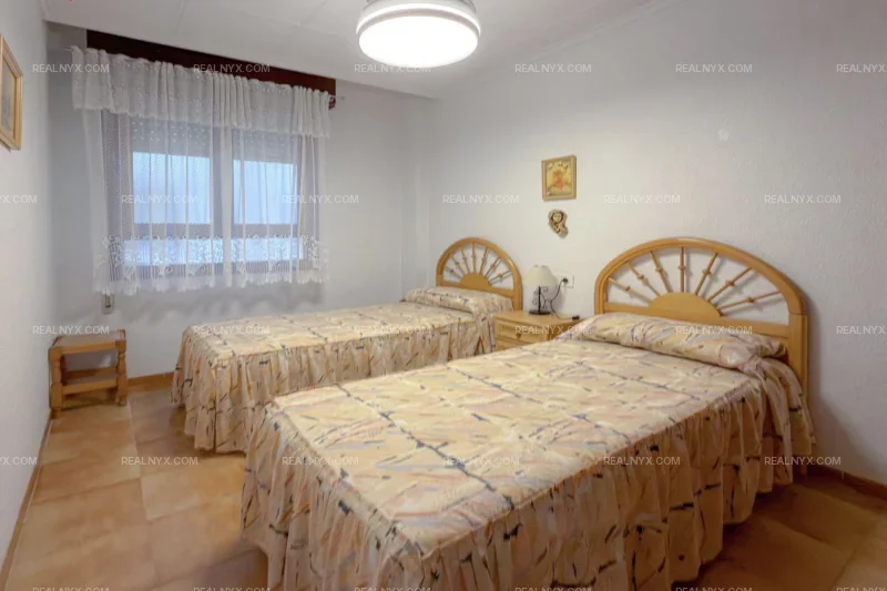 Right on the beachfront! Fantastic apartment