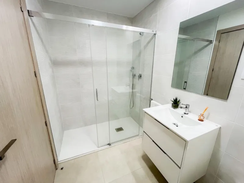 Novostavba apartmánů s asistenční službou v Torre de la Horadada
