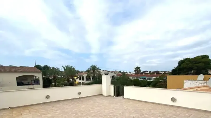 Chalet de estilo moderno 4798