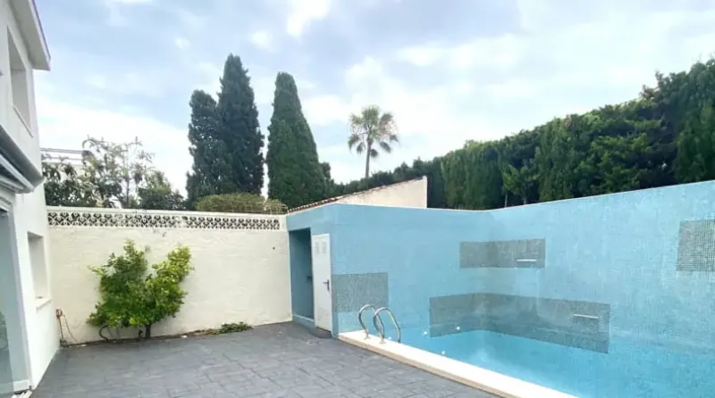 Chalet de estilo moderno 4798