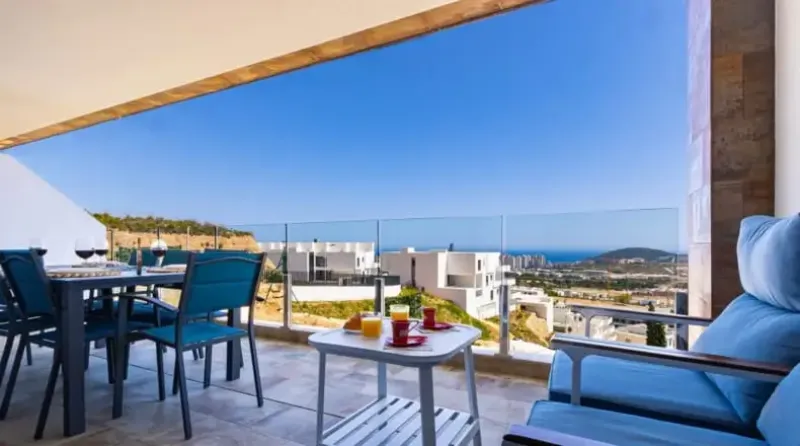 Dúplex con jardín en Finestrat