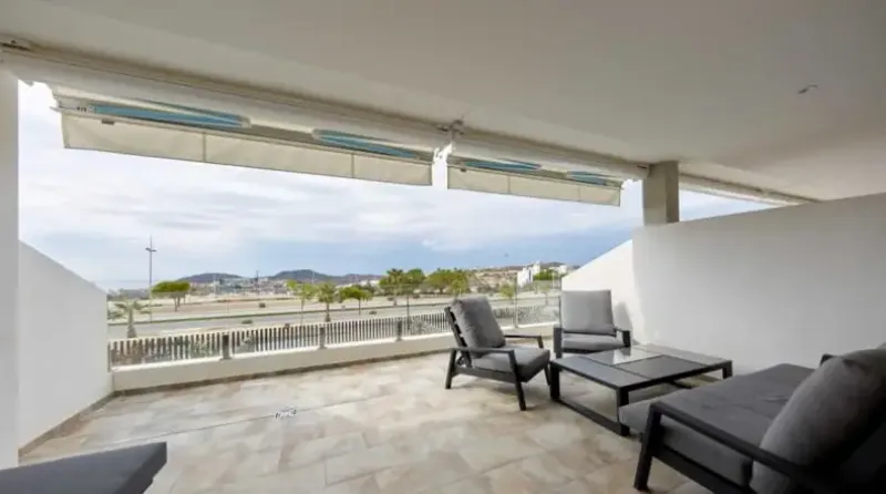 Dúplex con vistas al mar