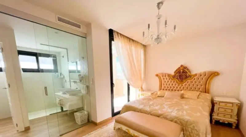 Villa estilo hi-tech