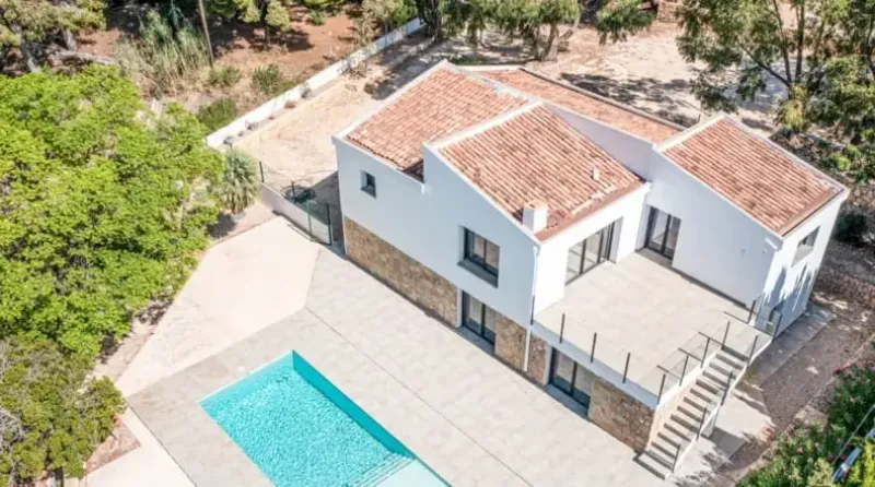 Fabulosa villa de estilo moderno