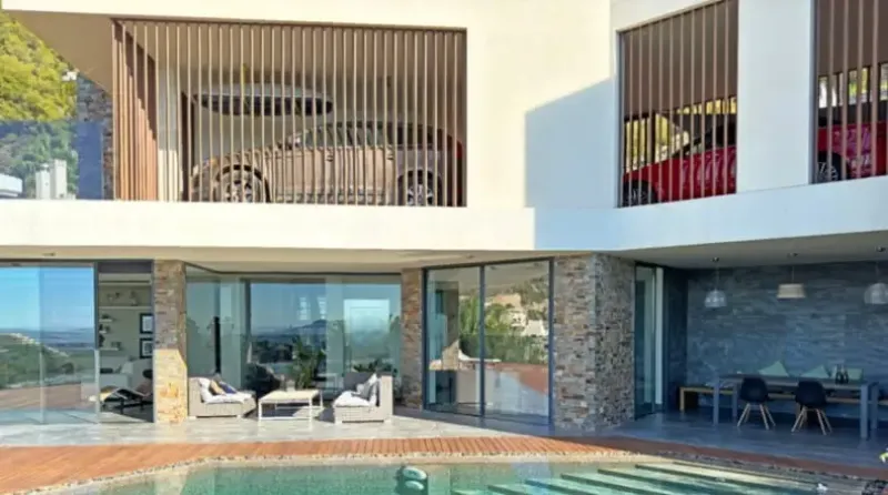 Espectacular villa moderna
