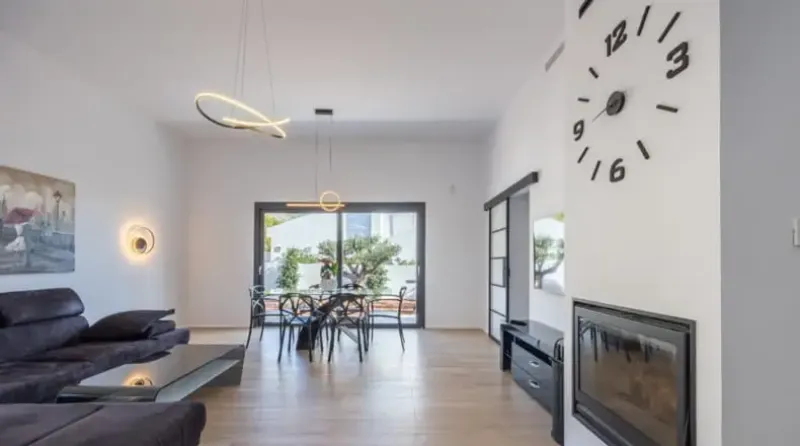 Villa con hermoso diseño contemporáneo