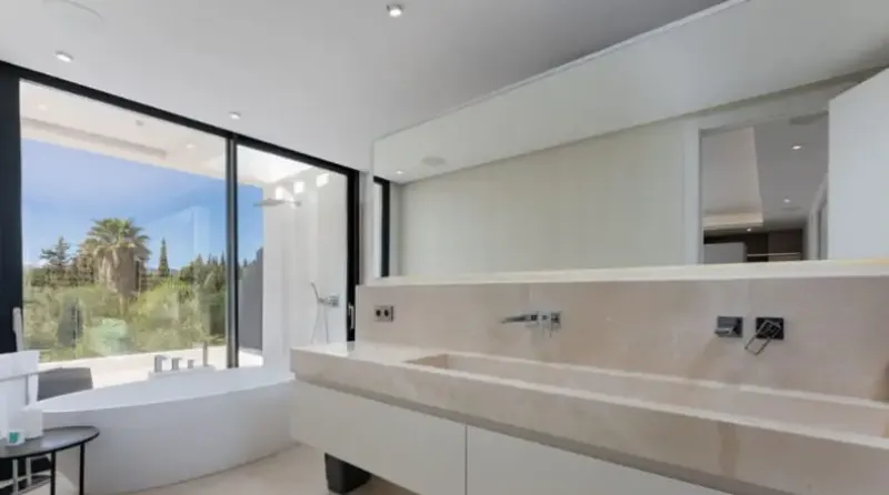 Lujosa villa de estilo moderno