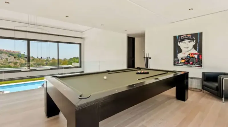 Magnífica villa con una entrada impresionante