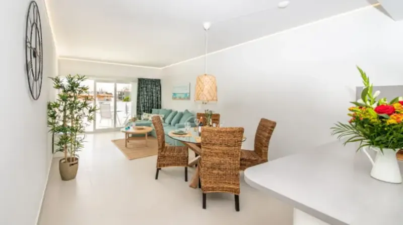 Apartamento soleado con vistas impresionantes