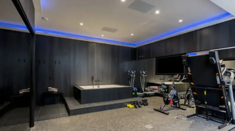 Fantástica villa moderna de reciente construcción