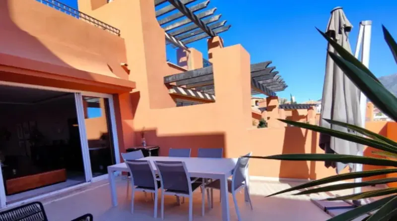 Ático dúplex de lujo en un exclusivo complejo