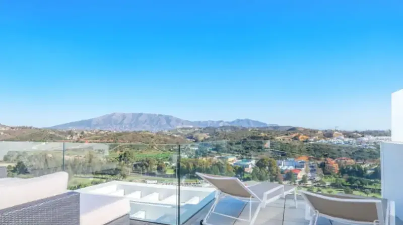 Casas Banderas