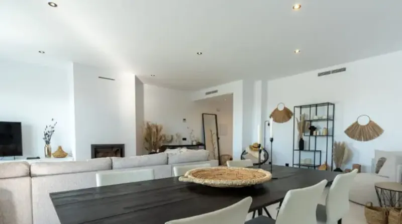 Apartamento de lujo con jardines exteriores
