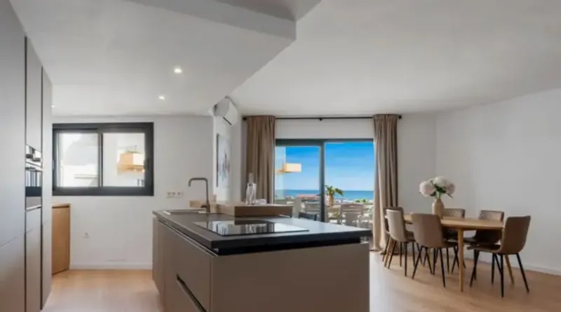 Apartamento con fantásticas vistas al mar