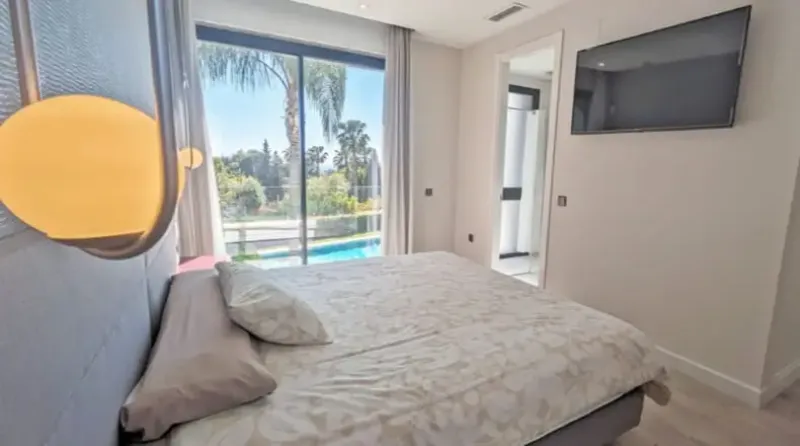 Lujosa villa con vistas impresionantes al mar