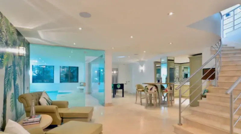 Lujosa villa: exclusiva, tropical y panorámica
