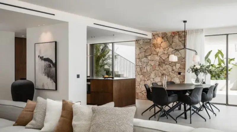 Impresionante villa contemporánea de estilo moderno en primera línea de golf