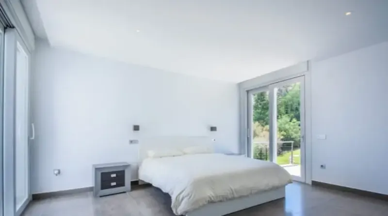 Modernísima villa: tecnología, lujo, comodidad