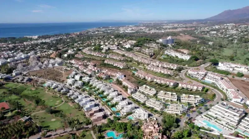 Lyra Residences
