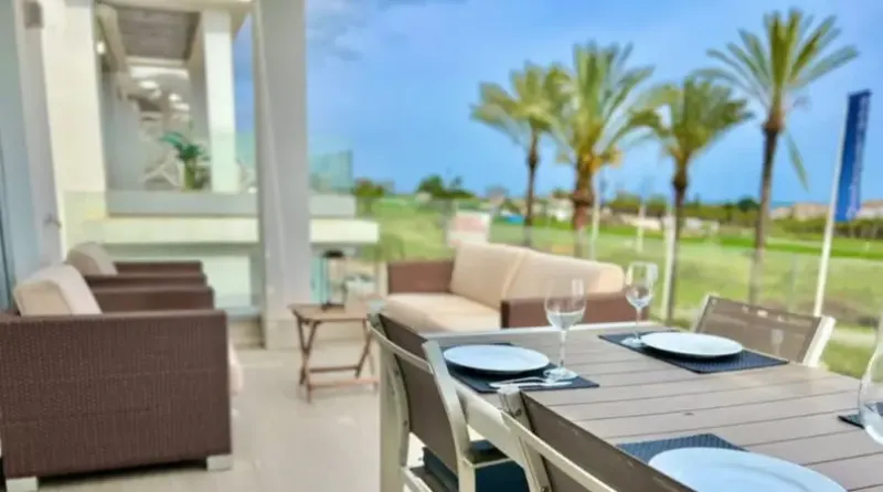 Le Mirage