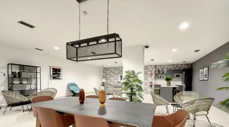 Luminoso apartamento con una terraza impresionante