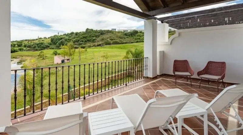 AZATA GOLF VILLAS