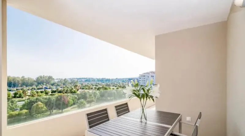 Apartamento planta media con vistas al mar