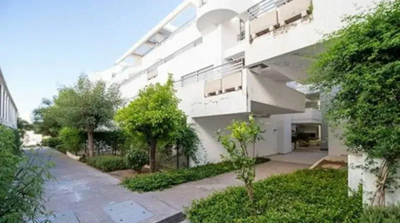 VITANIA II - RESORT