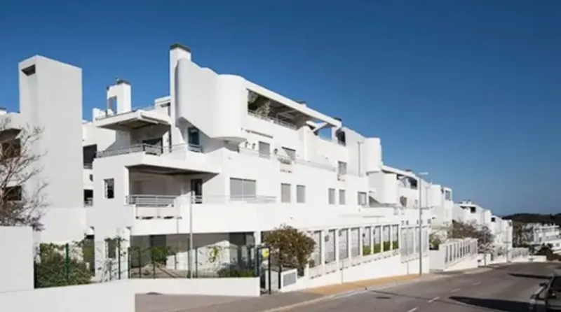 VITANIA II - RESORT