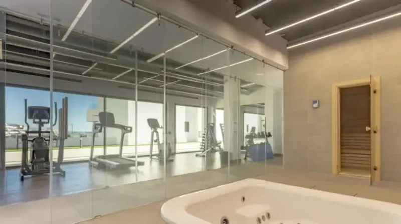 Apartamento de lujo con diseño moderno