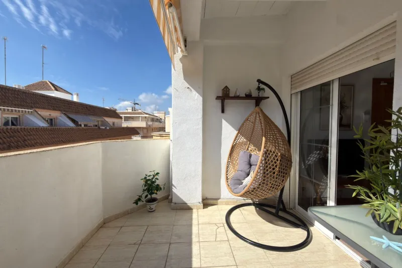 Bright penthouse in Torrevieja, ideal for enjoying the sun and proximity to the sea