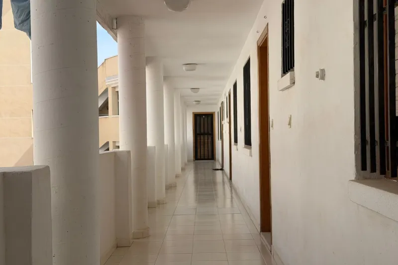 Playa del Cura! Superb apartment with a large south-facing terrace + communal swimming pool, 700 metres from the beach