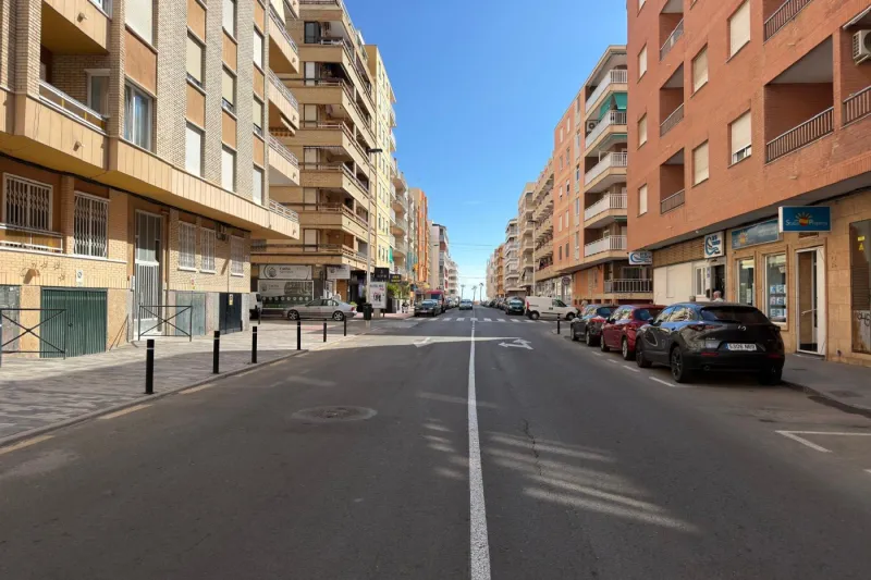 Acequion! Fantastic apartment with a spacious terrace and side sea views + a huge communal swimming pool (300 meters from the beach)