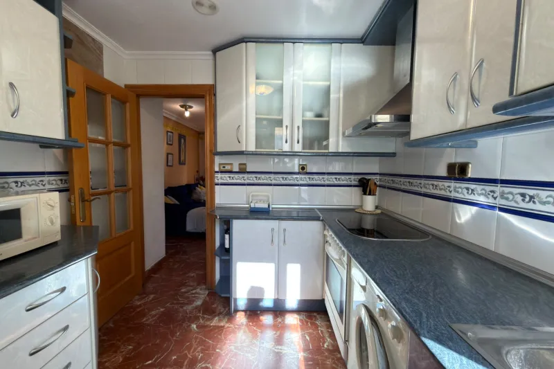 Playa del Cura! Fantastický apartmán s kvalitním provedením a skvělou dispozicí + prostorná terasa s bočním výhledem na moře (70 metrů od pláže)