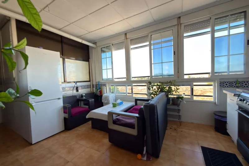 La Mata! Zajímavý střešní apartmán s obrovskou terasou a úchvatným výhledem na růžovou lagunu (300 metrů od pláže)