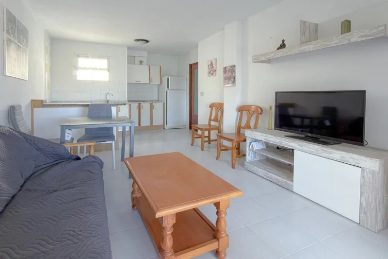 Playa de los Locos! Acogedor ático con amplia terraza y excelentes despejadas a 380 Metros del mar