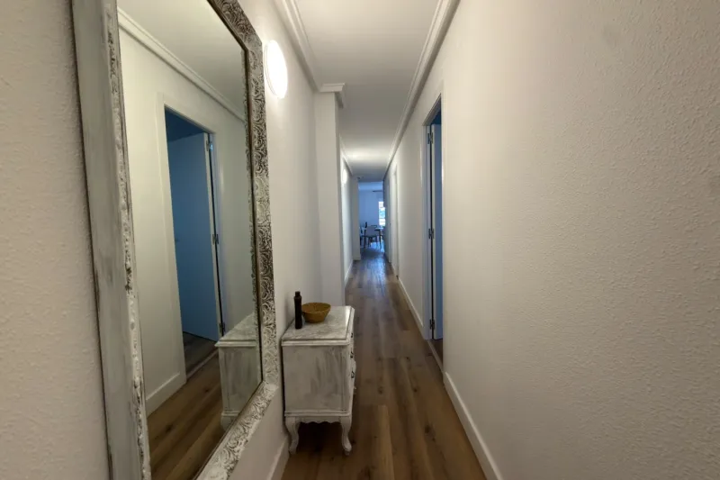 Playa del Cura! Spacious, fully renovated apartment with a comfortable terrace, located 380 meters from the beach.