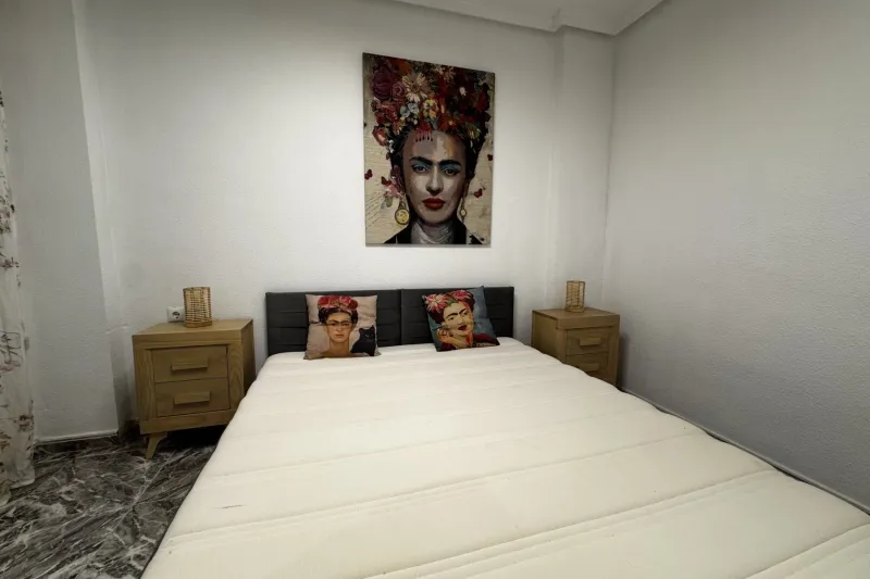 Kompletně zrekonstruovaný apartmán jen pár kroků od moře!