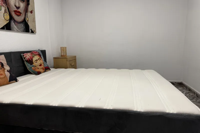 Kompletně zrekonstruovaný apartmán jen pár kroků od moře!