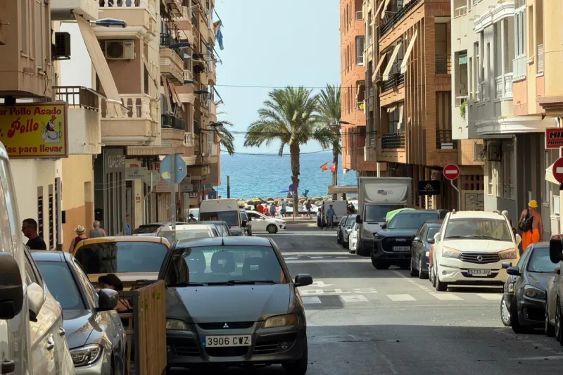 Playa del Cura! Magnificent apartment with spacious areas and an excellent design + a large terrace with side sea views (500 meters from the beach)