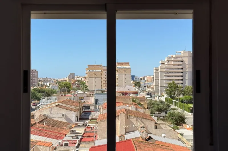 Bright apartment with a comfortable terrace and incredible panoramic views; swimming pool.