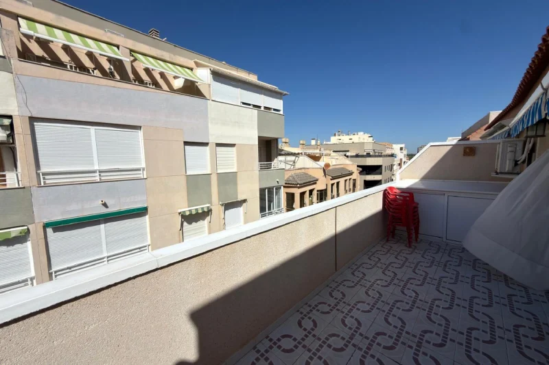 La Mata! Spectacular penthouse with a massive terrace, 200 meters from the beach
