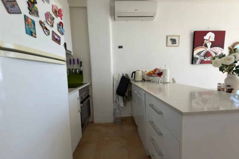 Střešní penthouse v 1. linii u moře