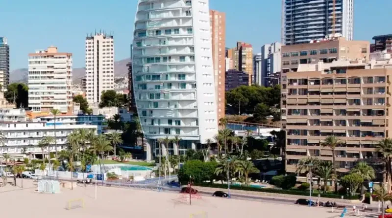 Delfín Tower