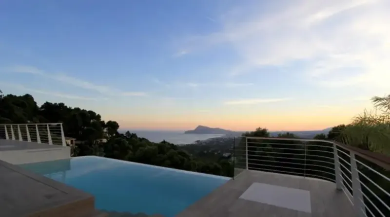 Villa con lujosas vistas