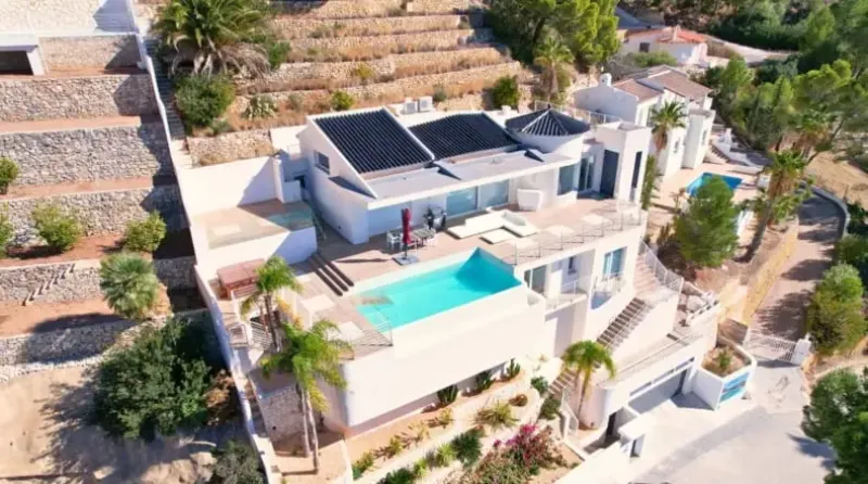 Villa con lujosas vistas