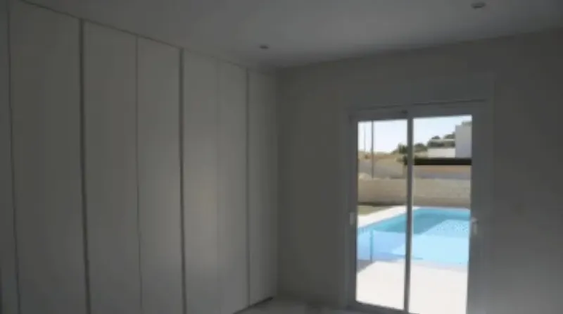 VILLA MENORCA URBANIZACIÓN LA ROMANA
